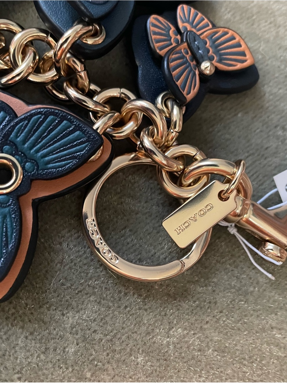 COACH Layered Butterfly Key Charm Denim Blue NWT / factory wrap C8224 - Picture 3 of 5
